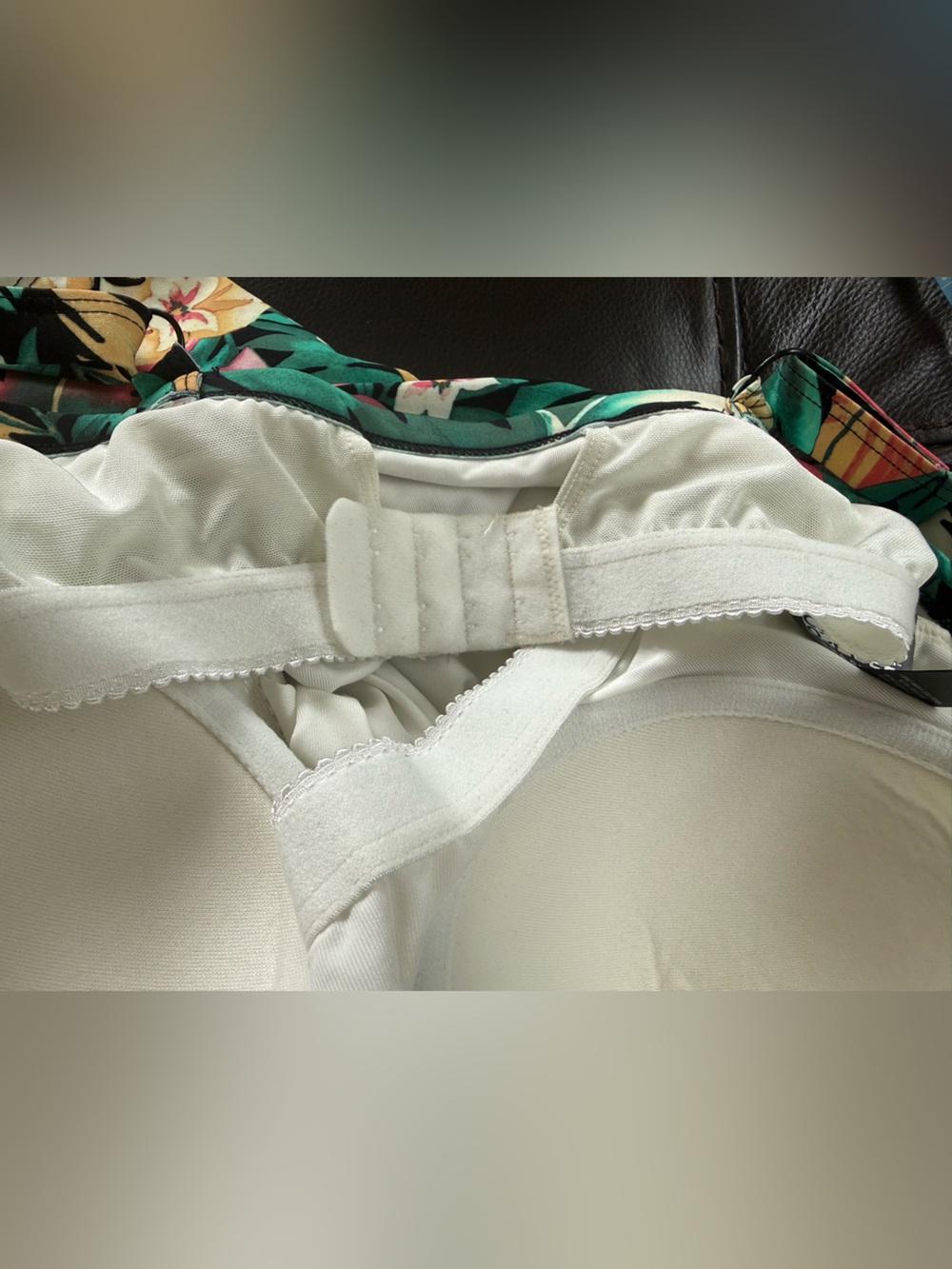 COCO REEF Enrapture Bra Underwire One Piece Swimsuit  34 E - Picture 6 of 10